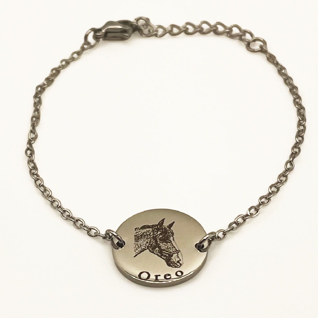 Steed Engraved Chain Bracelet