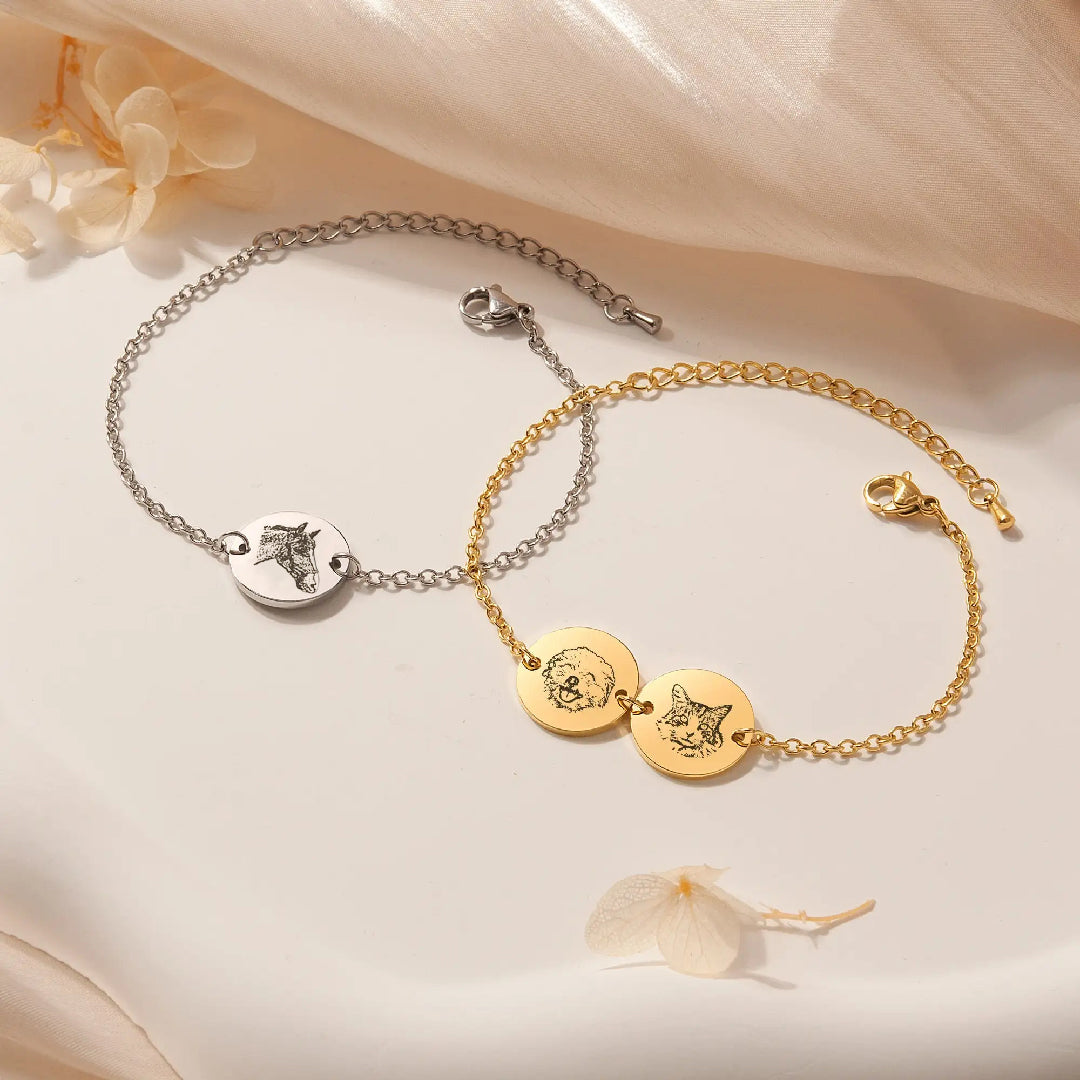 Steed Engraved Chain Bracelet