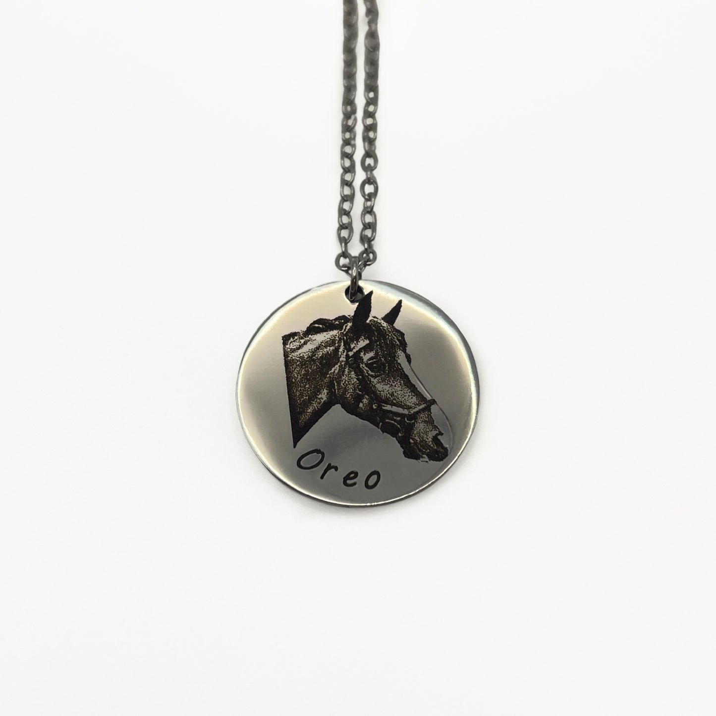 Steed Engraved Necklace - Galloperly