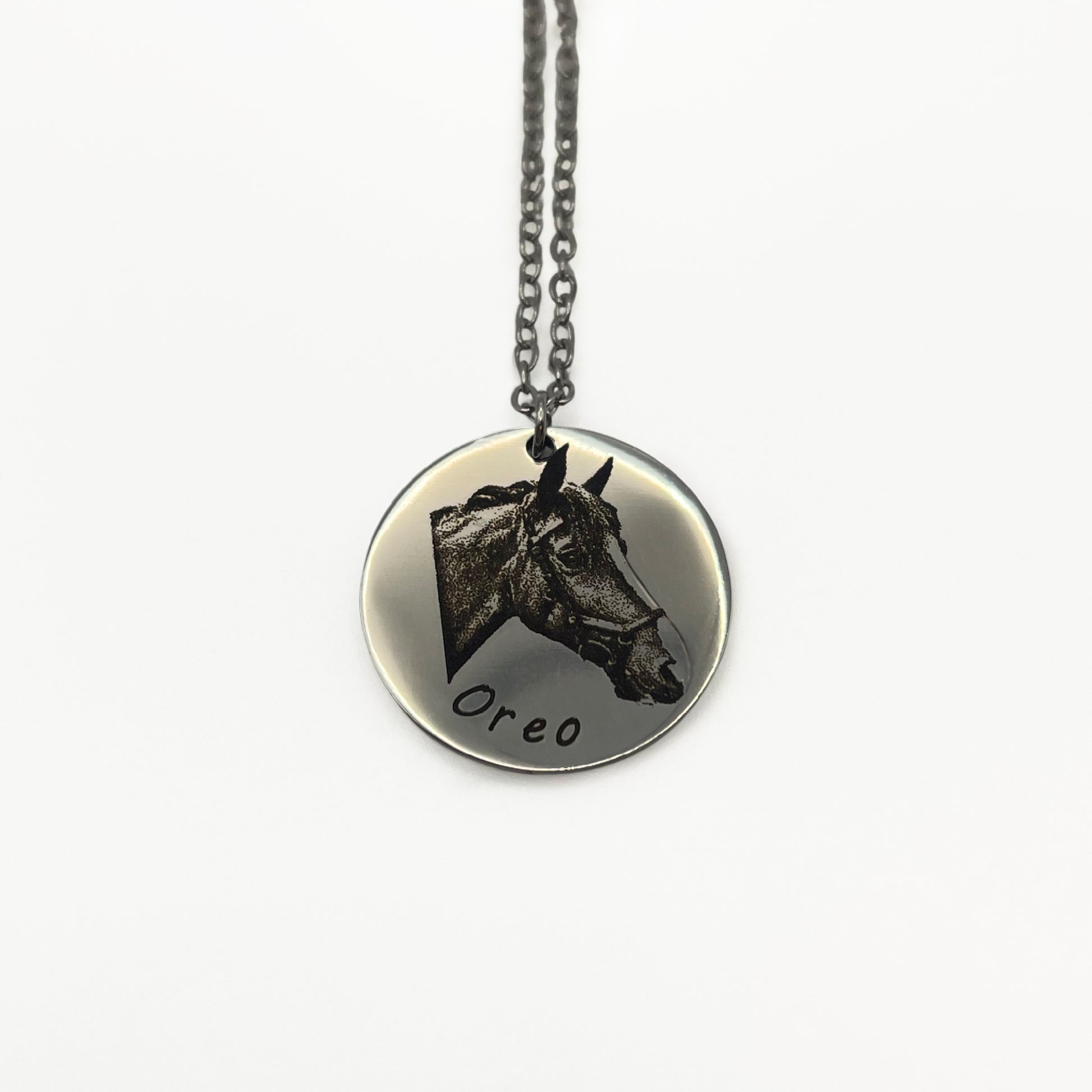 Steed Engraved Necklace - Galloperly